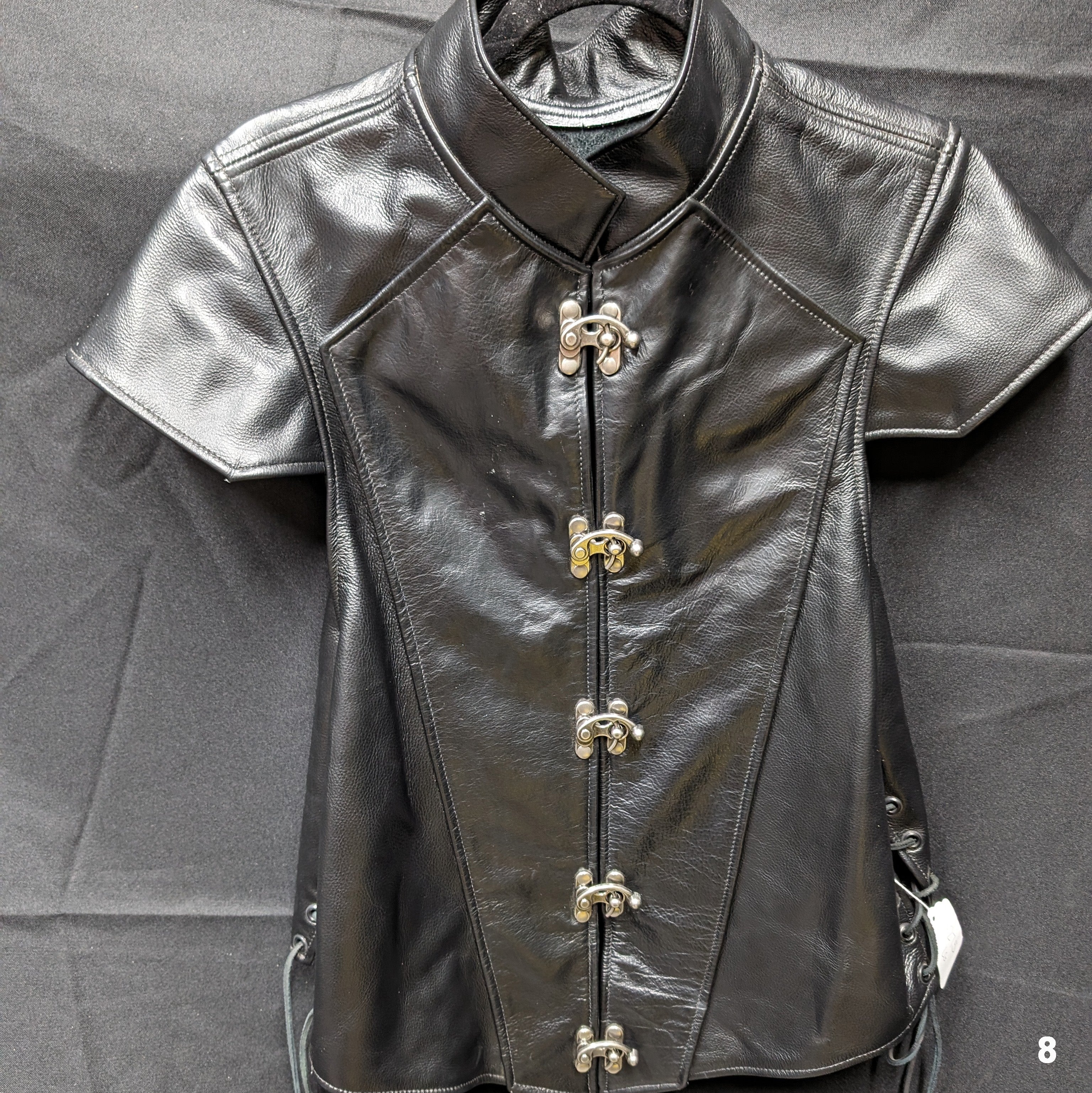 Dublets Doublets – Skapa Leather