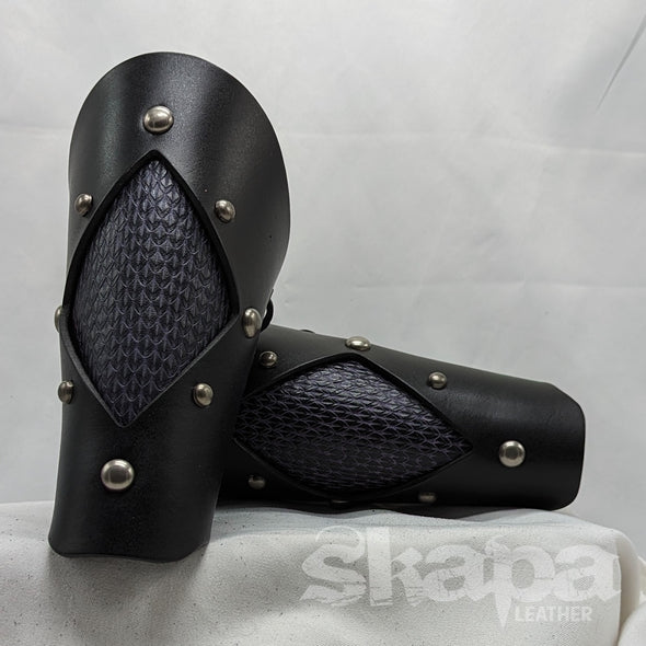 Dragonscale Leather Bracers