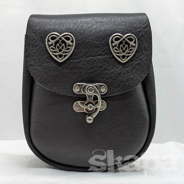 Countess’s Celtic Heart Leather Pouch